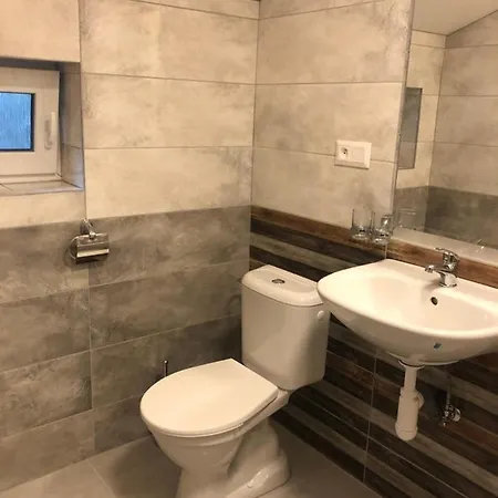 110 * Podhájska