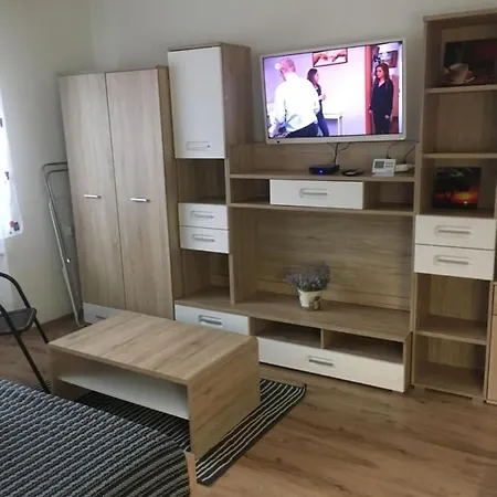 110 * Podhajska